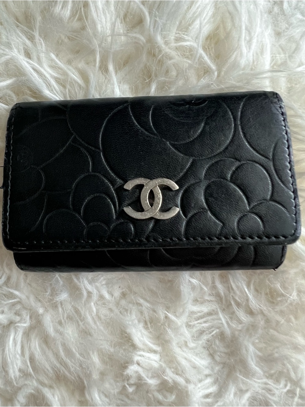 Chanel Lambskin Camellia Embossed 
6 Key Holder - Picture 6 of 8